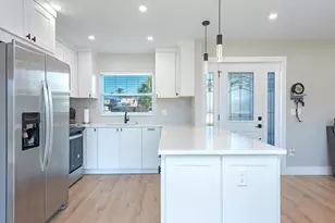 2772 Bayview Dr, Naples, FL 34112 - Photo 3