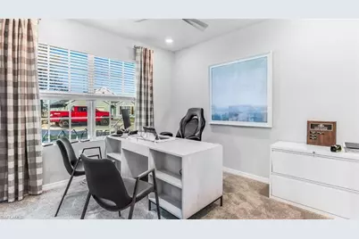 405 NE 15th St, Cape Coral, FL 33909 - Photo 13