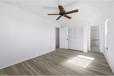 221 SW 22nd St, Cape Coral, FL 33991 - Photo 13