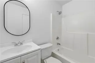 221 SW 22nd St, Cape Coral, FL 33991 - Photo 11