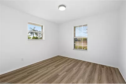 221 SW 22nd St, Cape Coral, FL 33991 - Photo 15