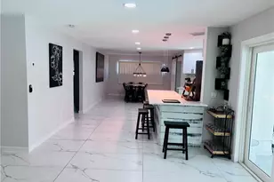 4439 Parrot Ave, Naples, FL 34104 - Photo 15