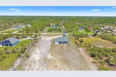 2688 36th Ave SE, Naples, FL 34117 - Photo 33