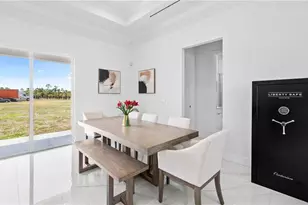 2688 36th Ave SE, Naples, FL 34117 - Photo 13