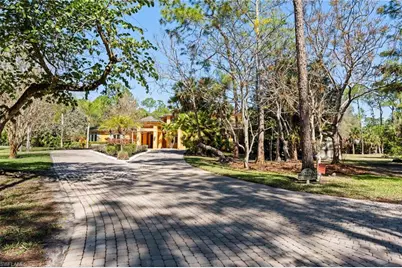 5237 Mahogany Ridge Dr, Naples, FL 34119 - Photo 3