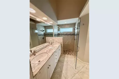 8440 Ibis Cove Cir #B260, Naples, FL 34119 - Photo 13