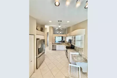 8440 Ibis Cove Cir #B260, Naples, FL 34119 - Photo 1