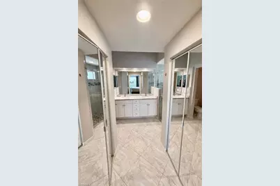 8440 Ibis Cove Cir #B260, Naples, FL 34119 - Photo 11
