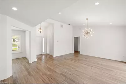 2178 Pine Woods Cir #25, Naples, FL 34105 - Photo 9