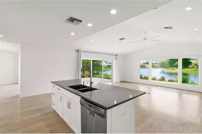 2178 Pine Woods Cir #25, Naples, FL 34105 - Photo 13