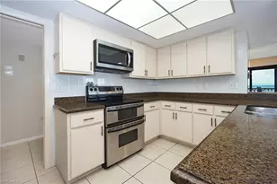 9653 Gulf Shore Dr, Naples, FL 34108 - Photo 19