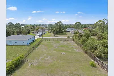 912 Maywood Ave S, Lehigh Acres, FL 33974 - Photo 33