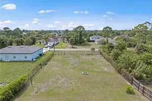 912 Maywood Ave S, Lehigh Acres, FL 33974 - Photo 33