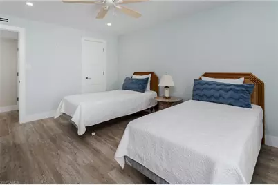 3450 Gulf Shore Blvd N #305, Naples, FL 34103 - Photo 25