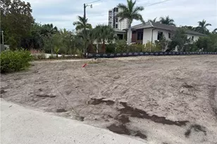 4754 Spring Creek Dr, Bonita Springs, FL 34134 - Photo 5