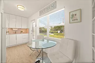 277 8th Ave S, Naples, FL 34102 - Photo 7