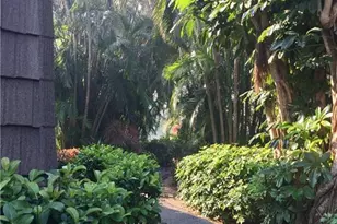 1645 Spoonbill Ln, Naples, FL 34105 - Photo 23