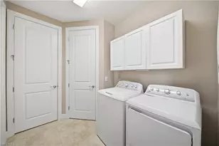 8773 Bellano Ct, Naples, FL 34119 - Photo 19