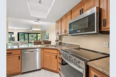 600 Neapolitan Way #127, Naples, FL 34103 - Photo 9