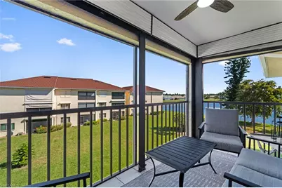 11220 Caravel Cir #302, Fort Myers, FL 33908 - Photo 3