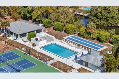 2424 Longboat Dr, Naples, FL 34104 - Photo 33