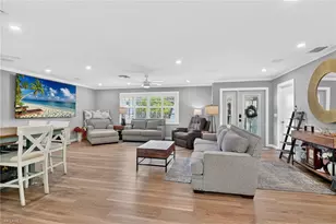 2424 Longboat Dr, Naples, FL 34104 - Photo 5