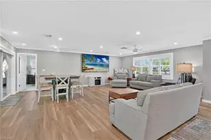 2424 Longboat Dr, Naples, FL 34104 - Photo 7