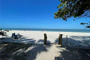 254 6th Ave S, Naples, FL 34102 - Photo 39