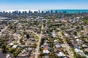 1337 N Alhambra Cir, Naples, FL 34103 - Photo 33