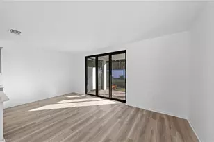 27907 Radiant Ct, Bonita Springs, FL 34135 - Photo 11