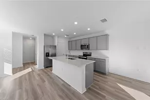 27907 Radiant Ct, Bonita Springs, FL 34135 - Photo 19