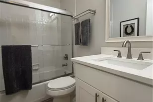 27181 Kindlewood Ln, Bonita Springs, FL 34134 - Photo 21