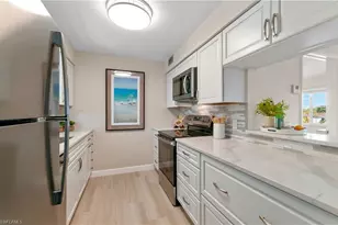 570 12th Ave S, Naples, FL 34102 - Photo 17