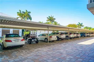 570 12th Ave S, Naples, FL 34102 - Photo 31