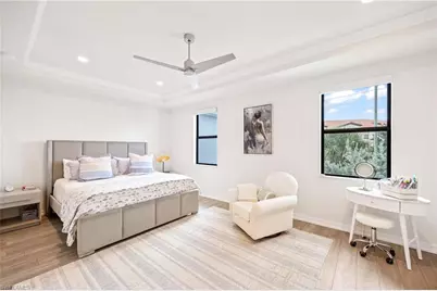 13058 Pembroke Dr, Naples, FL 34105 - Photo 23