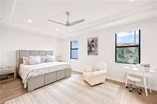 13058 Pembroke Dr, Naples, FL 34105 - Photo 23