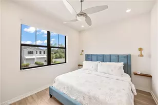 13058 Pembroke Dr, Naples, FL 34105 - Photo 27