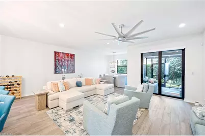 13058 Pembroke Dr, Naples, FL 34105 - Photo 9