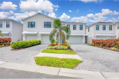 13058 Pembroke Dr, Naples, FL 34105 - Photo 3