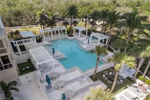 6897 Grenadier Blvd, Naples, FL 34108 - Photo 29