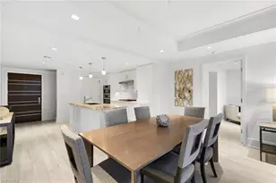 6897 Grenadier Blvd, Naples, FL 34108 - Photo 9