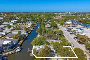 2836 Bayview Dr, Naples, FL 34112 - Photo 11