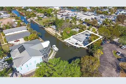 2836 Bayview Dr, Naples, FL 34112 - Photo 13