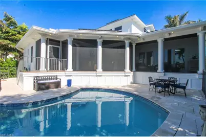 2150 Marina Dr, Naples, FL 34102 - Photo 9