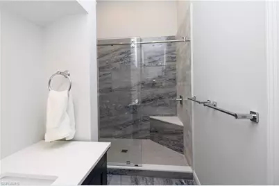 2150 Marina Dr, Naples, FL 34102 - Photo 23