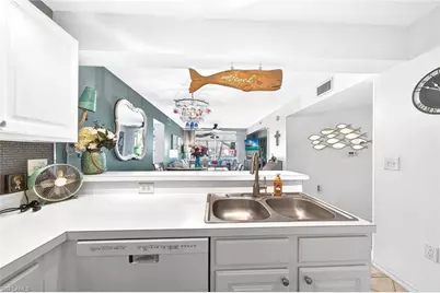 4135 Residence Dr #602, Fort Myers, FL 33901 - Photo 9