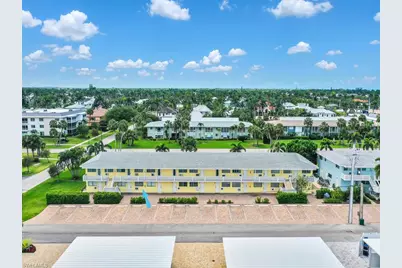 473 12th Ave S #B8, Naples, FL 34102 - Photo 3