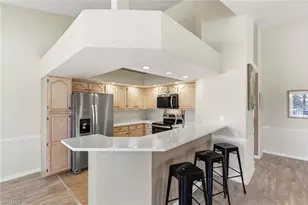 13200 Sherburne Cir, Bonita Springs, FL 34135 - Photo 5