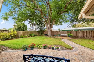 5832 Casablanca Ct, Fort Myers, FL 33919 - Photo 41