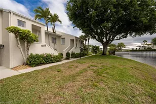 760 Willowbrook Dr, Naples, FL 34108 - Photo 5